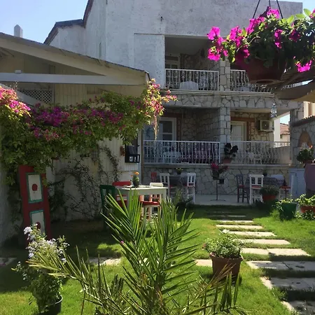 Sari Gelin Alaçatı