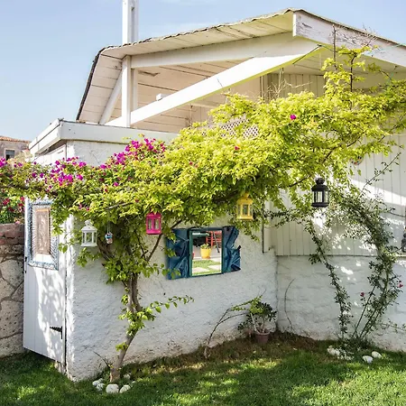 ホテル Sari Gelin 2*