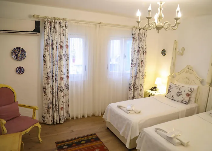 Sari Gelin Hotel Alaçatı