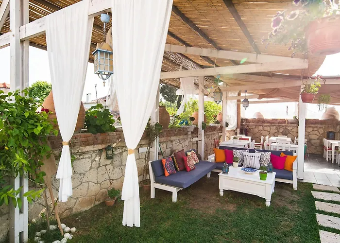 Sari Gelin アラカティ