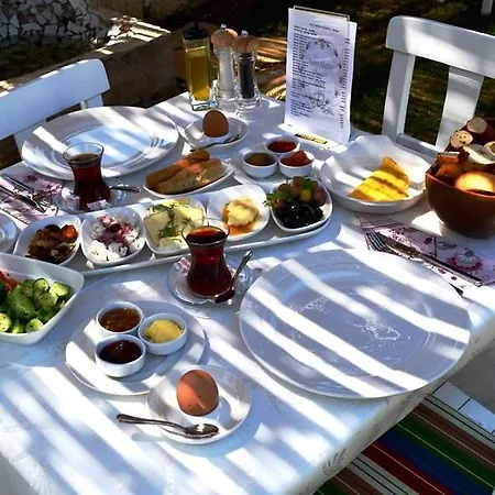 Sari Gelin Hotel Alaçatı