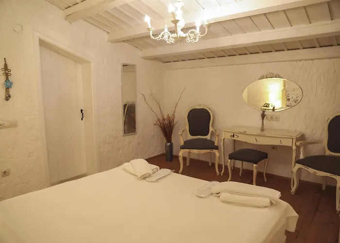 Sari Gelin Szálloda 2*